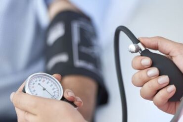 USA : les cardiologues resserrent la définition de l’hypertension artérielle