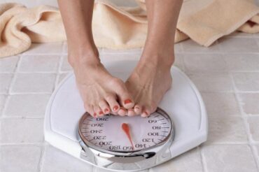 Pourquoi les personnes qui se pèsent tous les jours perdent plus de poids
