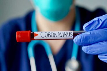 Coronavirus : peut-on être immunisé ou pas ? un médecin répond