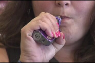 Teens who vape more likely to test positive for COVID-19, new study shows