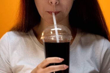 Sugary soda linked to colorectal cancer in women