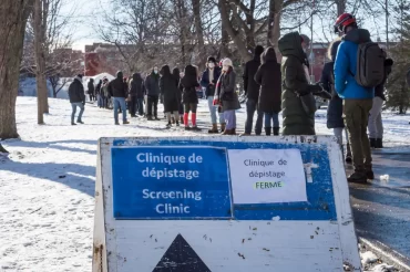 L’isolement des personnes atteintes de la COVID passe de 10 à 5 jours au Québec