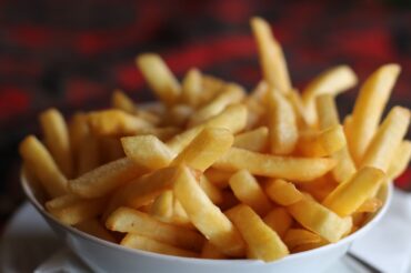 Eating French fries and fried foods linked to higher risk of anxiety & depression