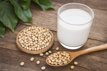 Soy milk the best plant-based dairy drink: McGill study