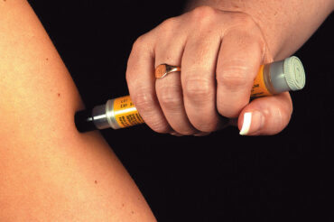 Une nouvelle pénurie d’EpiPen redoutée en août