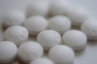 Without heart disease, daily aspirin may be too risky