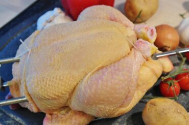 Poultry may raise bad cholesterol the same as red meat