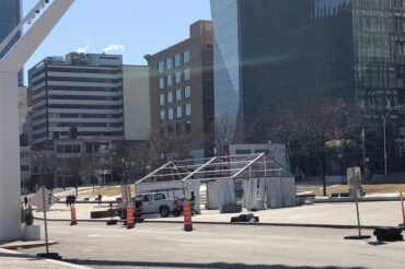 Drive-thru COVID-19 screening clinic to open at Place des Festivals in Montreal