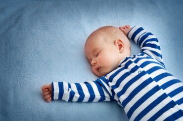 Dormir comme un bébé malgré la crise ? Oui, c’est possible ! Voici le mode d’emploi