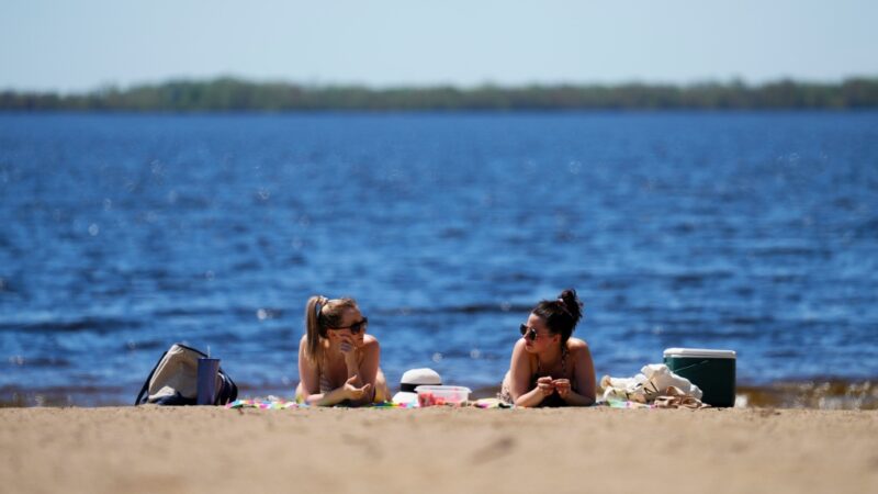 Skin cancer on the rise in Canada, study finds