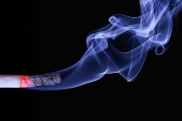 Cancer and bone health: Chemotherapy and smoking may up fracture risk