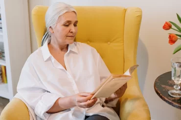 Reading for pleasure strengthens memory in older adults