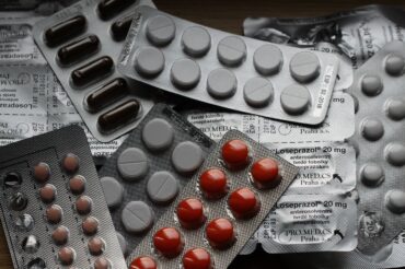 Démence : prendre des médicaments anti-acides longtemps augmenterait les risques